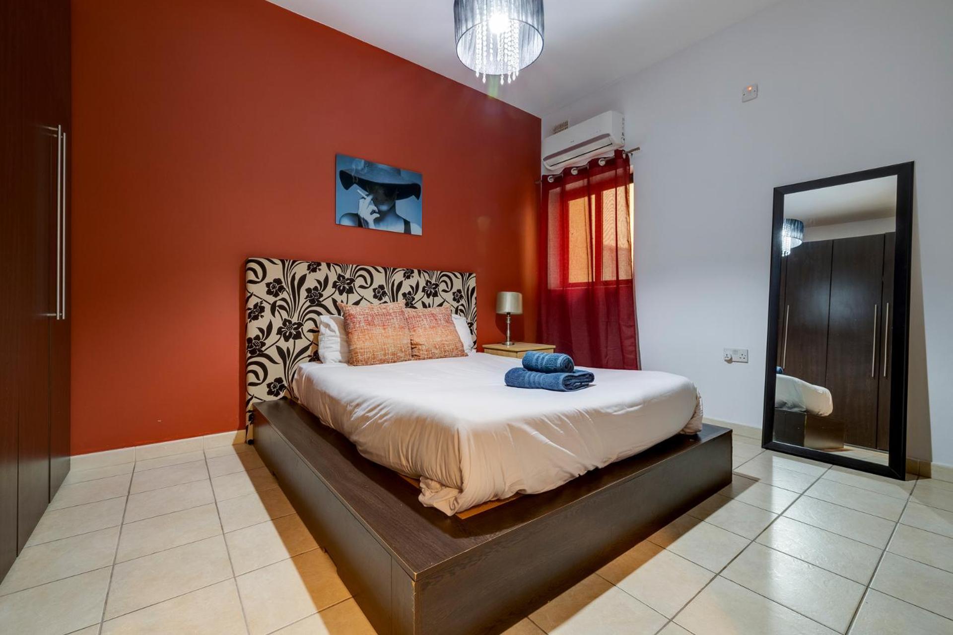 Modern 2BR Sliema Apartment Exterior foto